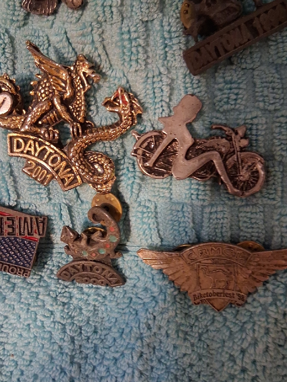 16 Biker Pins 2 Patches - Picture 3 of 8